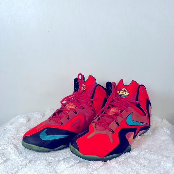 Nike LeBron 11 Elite Basketball Shoes size 13 main image 11